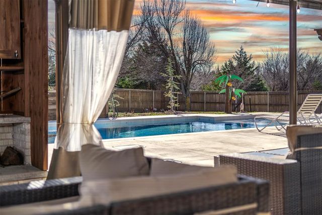 13532 Lacresta Drive, Piedmont, OK 73078