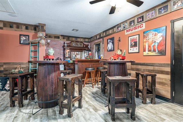 13532 Lacresta Drive, Piedmont, OK 73078