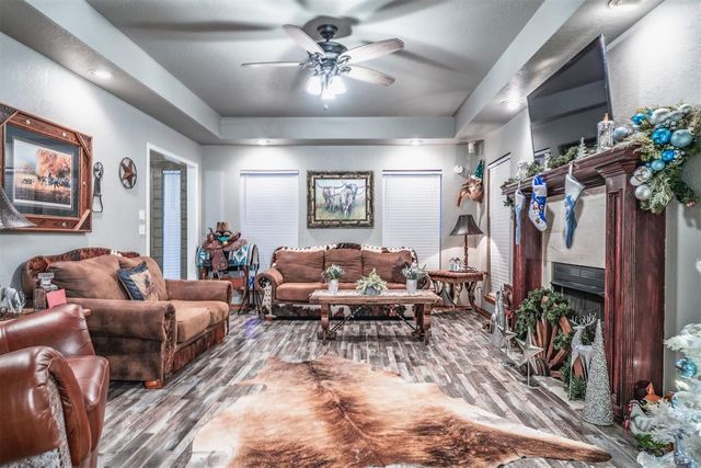 13532 Lacresta Drive, Piedmont, OK 73078