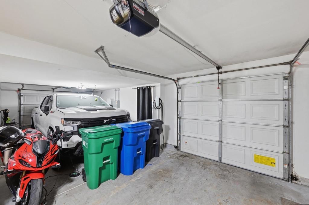 Image 24 of property listing at 10161 Daybreak 6, Santee, CA 92071
