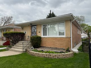 2117 W 71st Place, Chicago, IL 60636