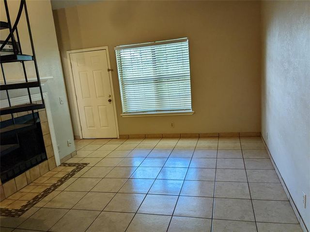 11130 Stratford Drive 408, Oklahoma City, OK 73120