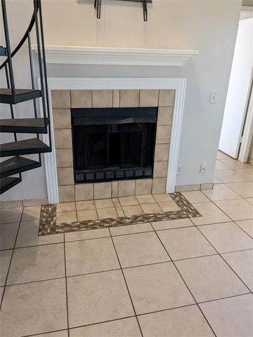 11130 Stratford Drive 408, Oklahoma City, OK 73120