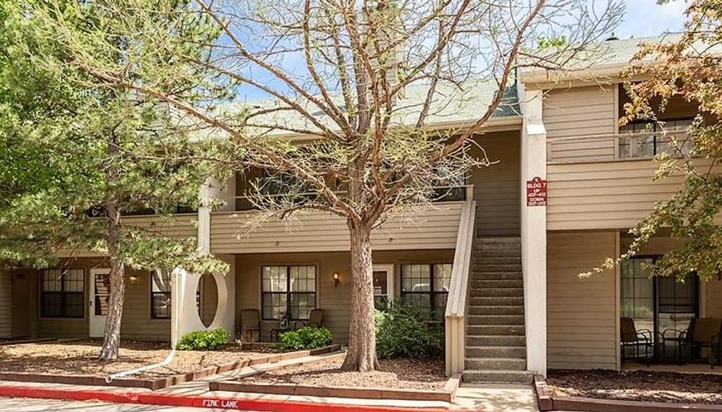 Image 1 of property listing at 11130 Stratford Drive 408, Oklahoma City, OK 73120