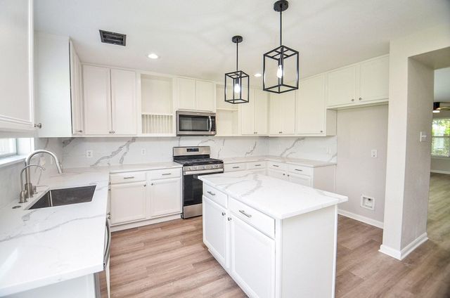16406 Star Canyon Court, Cypress, TX 77429