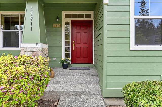 11711 239th Avenue NE, Redmond, WA 98053