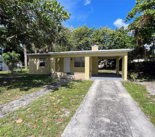 123 SW 21st Way, Fort Lauderdale, FL 33312