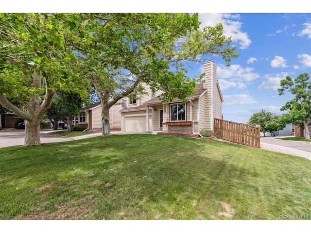 693 Delwood Ct, Highlands Ranch, CO 80126
