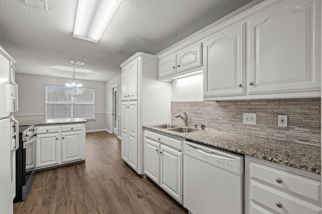 103 Courtney, Bullard, TX 75757