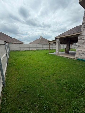 1928 Green Terrace Drive, Royse City, TX 75189