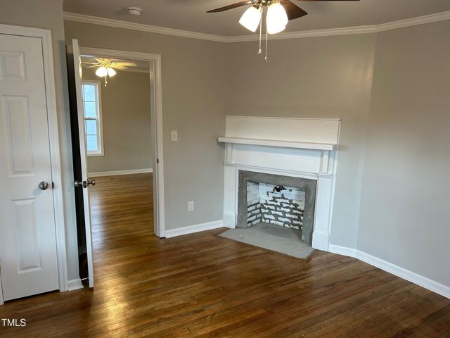 538 Mckoy Street, Clinton, NC 28328