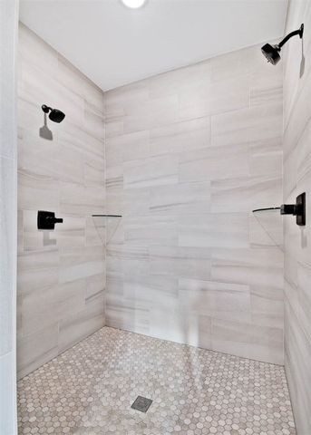 32 Luncarty Lane, Bella Vista, AR 72715