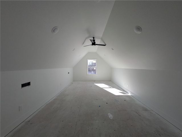 32 Luncarty Lane, Bella Vista, AR 72715