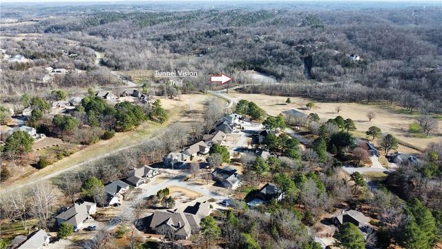 32 Luncarty Lane, Bella Vista, AR 72715