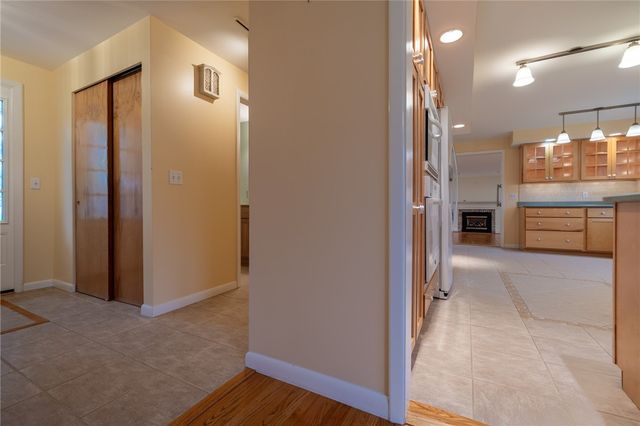 74 Harper Drive, Pittsford, NY 14534
