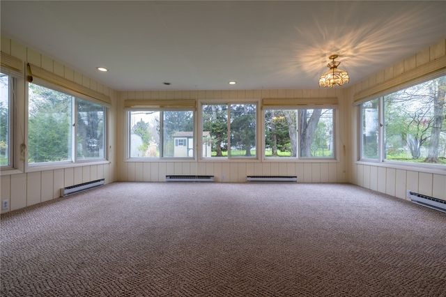 74 Harper Drive, Pittsford, NY 14534
