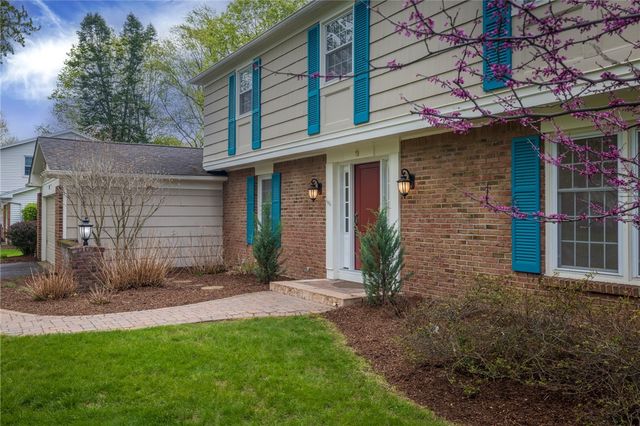 74 Harper Drive, Pittsford, NY 14534