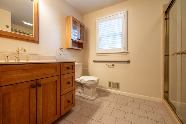 74 Harper Drive, Pittsford, NY 14534