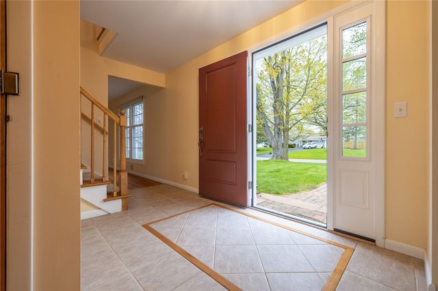 74 Harper Drive, Pittsford, NY 14534