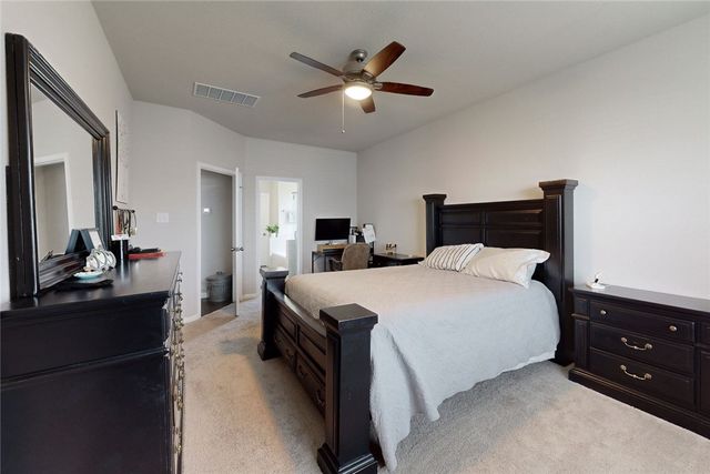 4717 Los Pines Way, Bryan, TX 77807