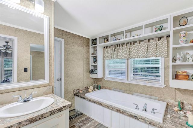 227 County Road 5033, Cleveland, TX 77327
