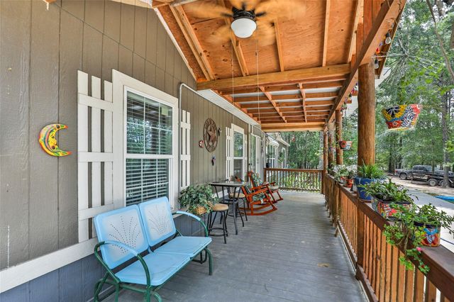 227 County Road 5033, Cleveland, TX 77327