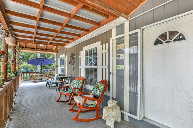 227 County Road 5033, Cleveland, TX 77327