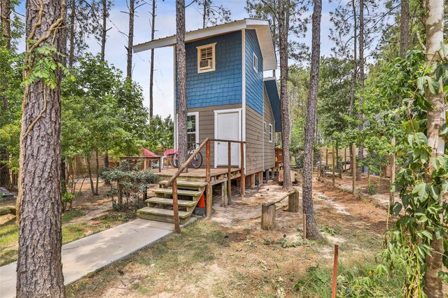 227 County Road 5033, Cleveland, TX 77327