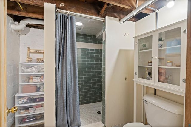 203 S 18th Avenue E, Duluth, MN 55812