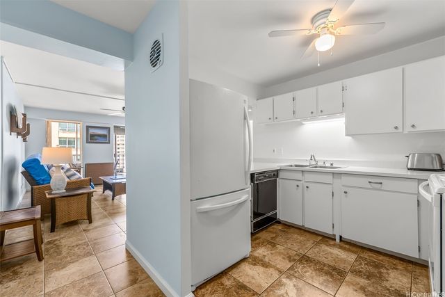 2575 Kuhio Avenue 1401, Honolulu, HI 96815