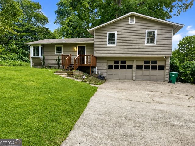 1758 Eric Circle, Lawrenceville, GA 30043