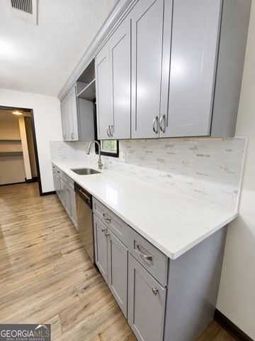1758 Eric Circle, Lawrenceville, GA 30043