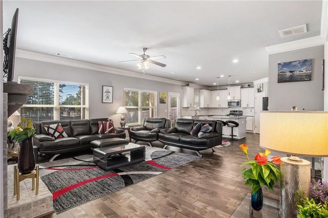 3449 Mulberry Cove Way, Auburn, GA 30011