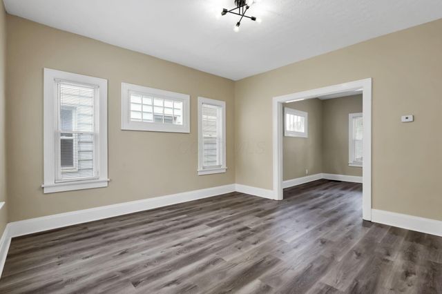 418 Townsend Avenue, Columbus, OH 43223