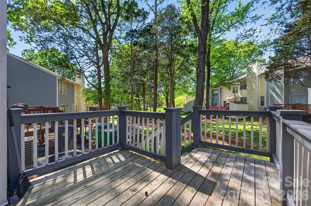 8214 Circle Tree Lane, Charlotte, NC 28277