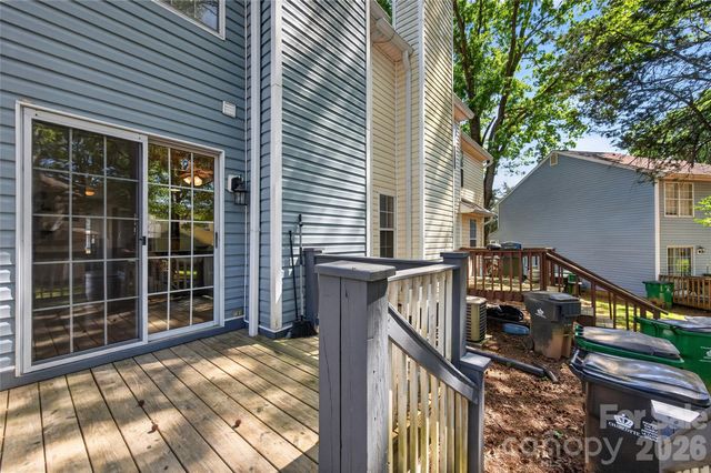 8214 Circle Tree Lane, Charlotte, NC 28277