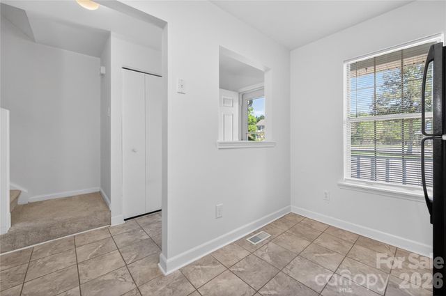 8214 Circle Tree Lane, Charlotte, NC 28277