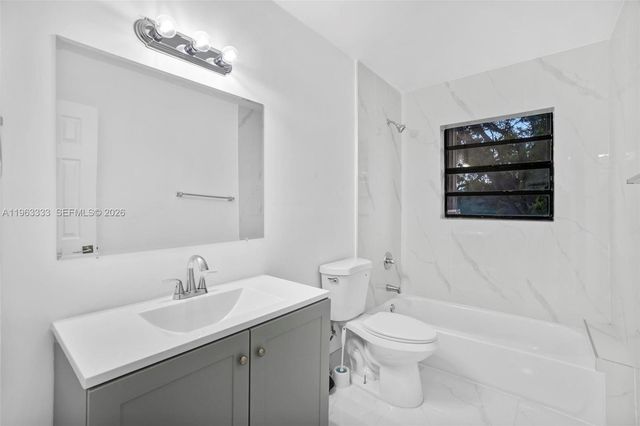 14431 NW 13th Rd, Miami, FL 33167