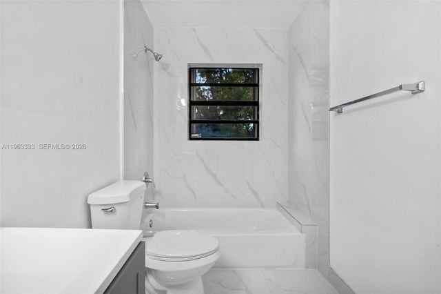 14431 NW 13th Rd, Miami, FL 33167