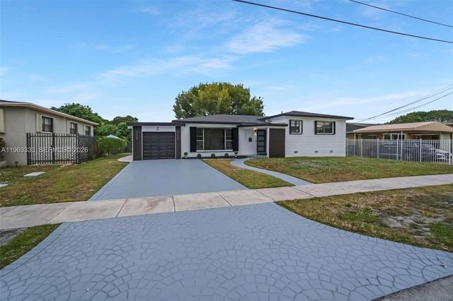 14431 NW 13th Rd, Miami, FL 33167