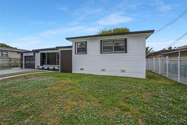 14431 NW 13th Rd, Miami, FL 33167