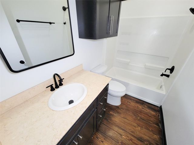 1904 Davis Street, Houston, TX 77026
