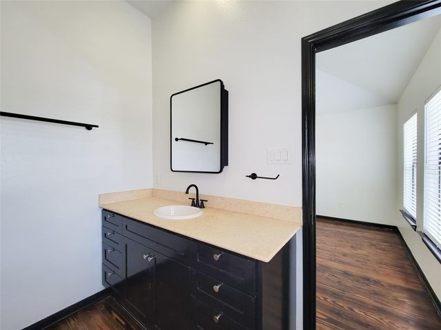 1904 Davis Street, Houston, TX 77026