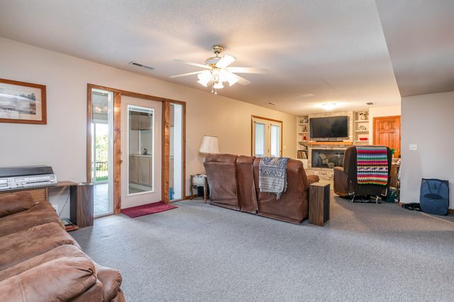 10673 AUDRAIN RD 973, Centralia, MO 65240