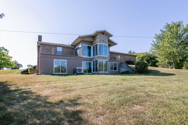 10673 AUDRAIN RD 973, Centralia, MO 65240