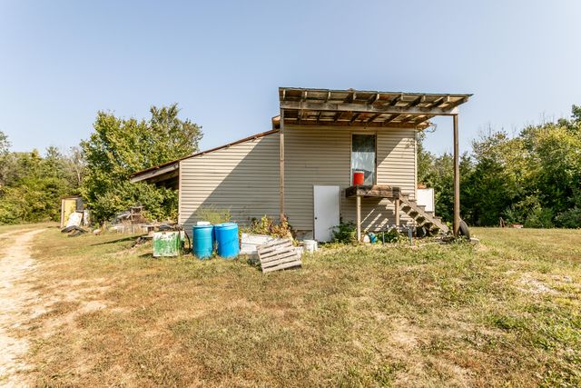 10673 AUDRAIN RD 973, Centralia, MO 65240