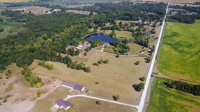 10673 AUDRAIN RD 973, Centralia, MO 65240