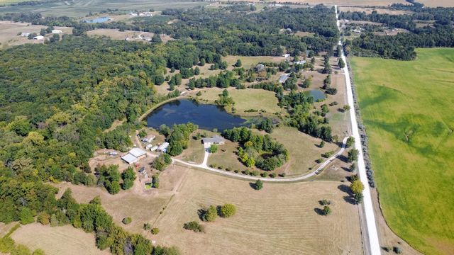 10673 AUDRAIN RD 973, Centralia, MO 65240