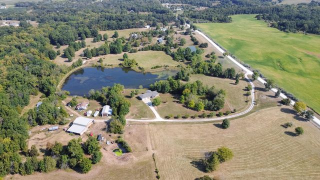 10673 AUDRAIN RD 973, Centralia, MO 65240