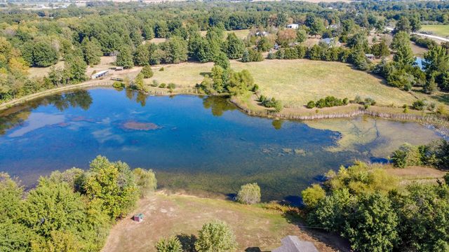 10673 AUDRAIN RD 973, Centralia, MO 65240